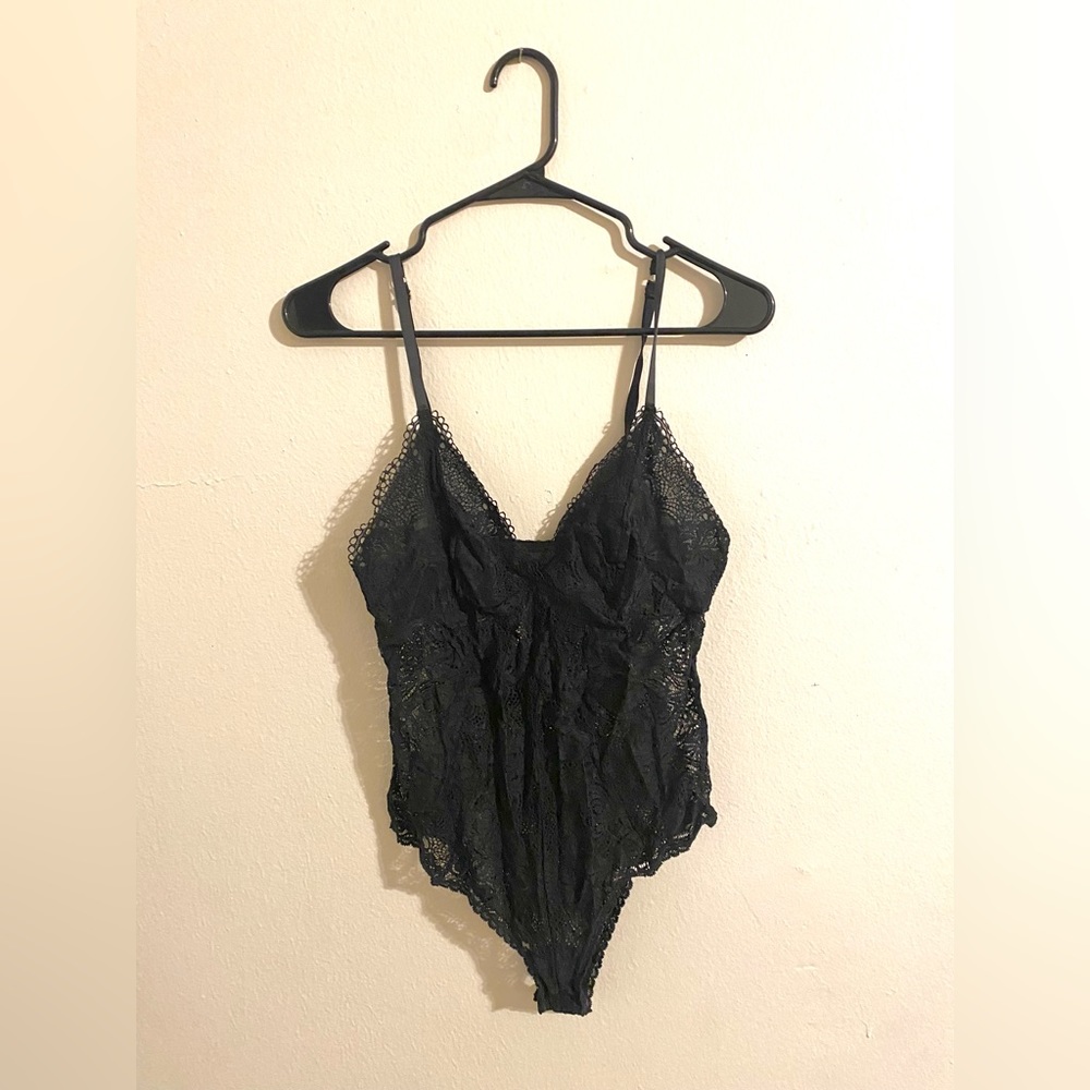 SOMA eyelash lace lingerie bodysuit
